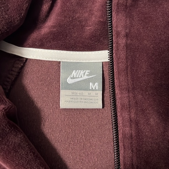 NIKE Burgundy Velour Y2K Zip Up Track Jacket Womens Size M - Picture 4 of 5